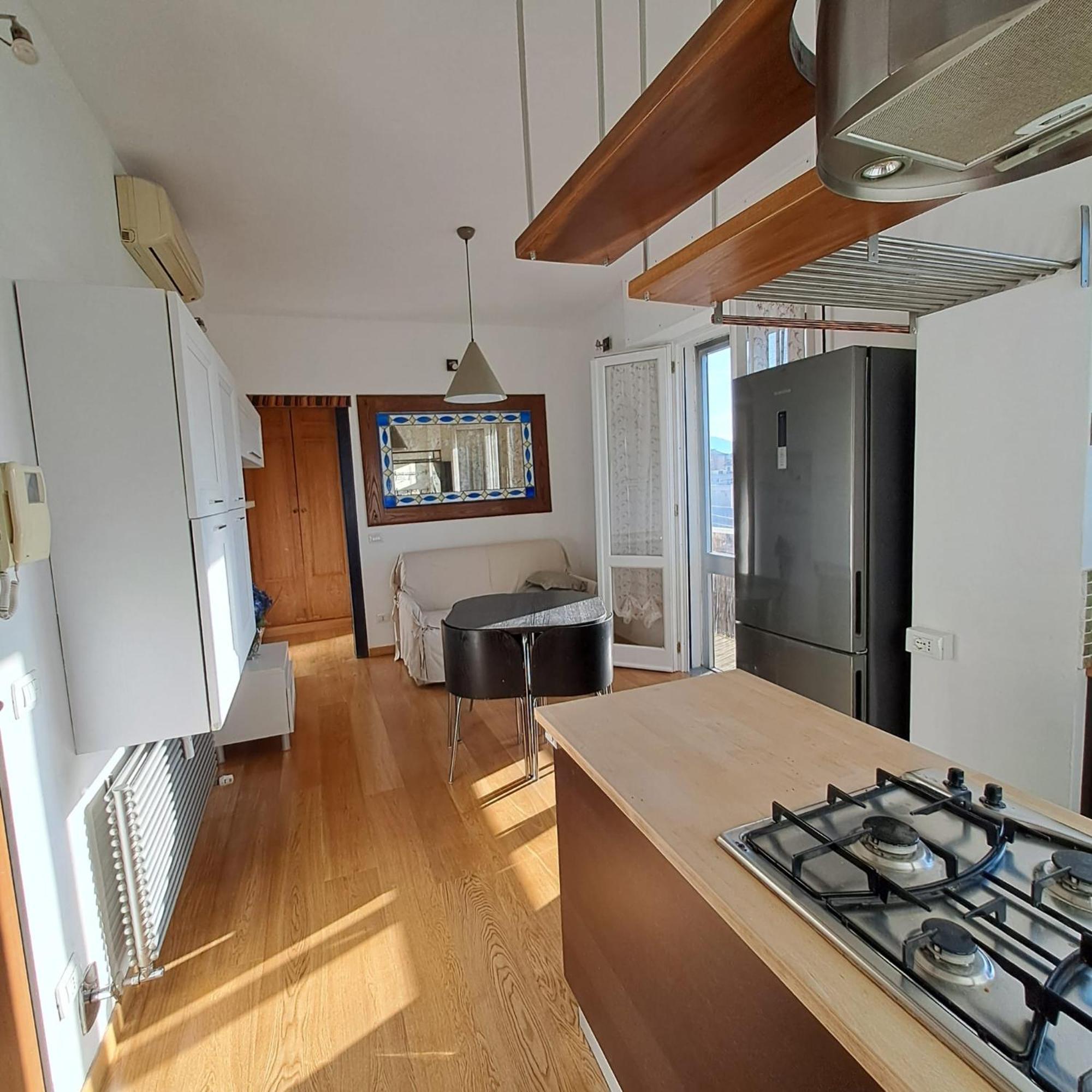Apartment Attico Il Giglio Di Florence
