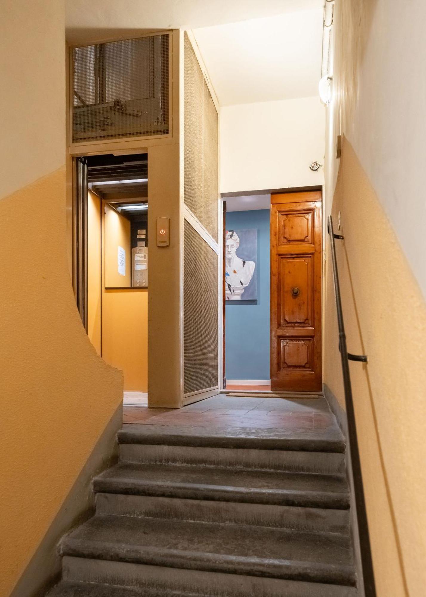 Keys Of Italy - Vigna 8 Blu- Newly Renovated Elegant 2 Bedr - Great Location In