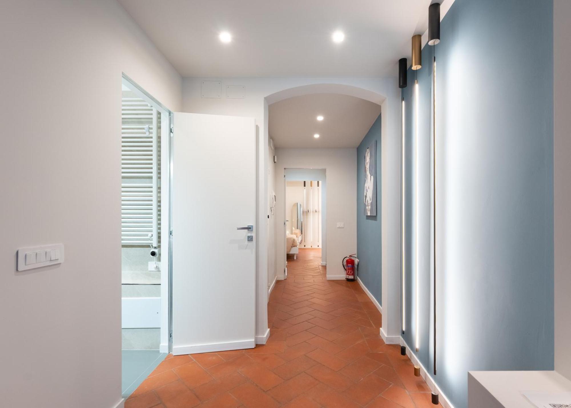 Keys Of Italy - Vigna 8 Blu- Newly Renovated Elegant 2 Bedr - Great Location In Apartment