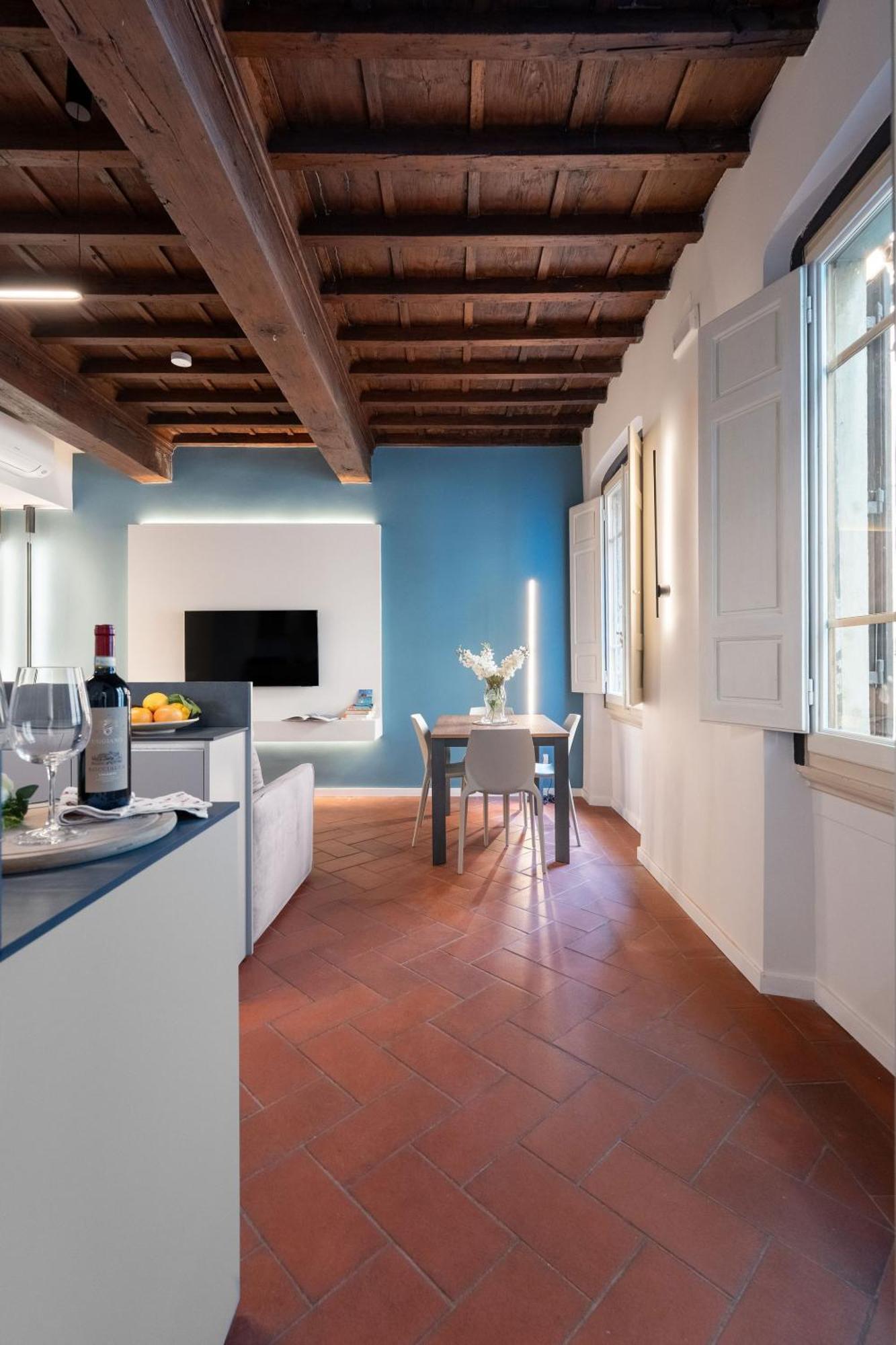 Keys Of Italy - Vigna 8 Blu- Newly Renovated Elegant 2 Bedr - Great Location In Apartment
