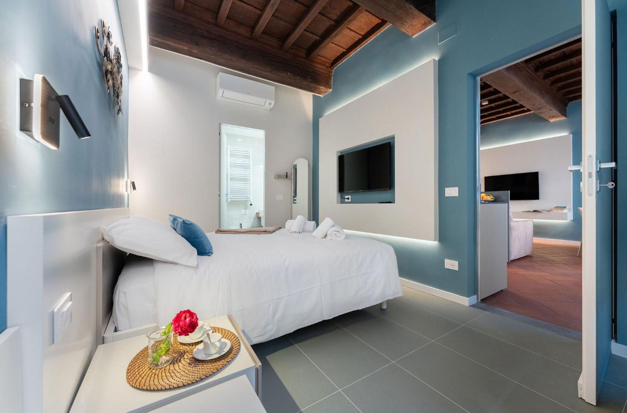 Apartment Keys Of Italy - Vigna 8 Blu- Newly Renovated Elegant 2 Bedr - Great Location In *