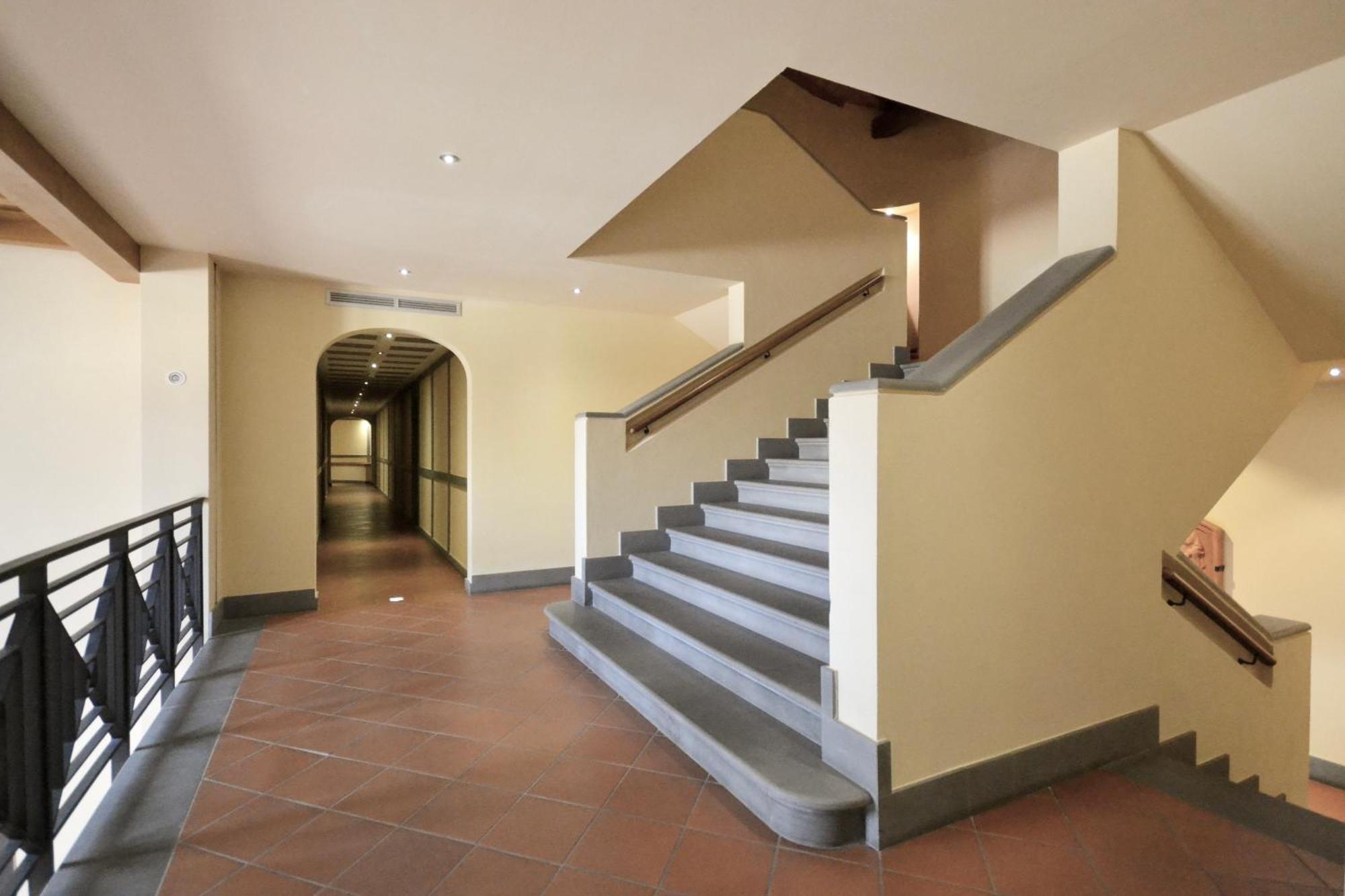 Apartment In San Frediano Diladdarno