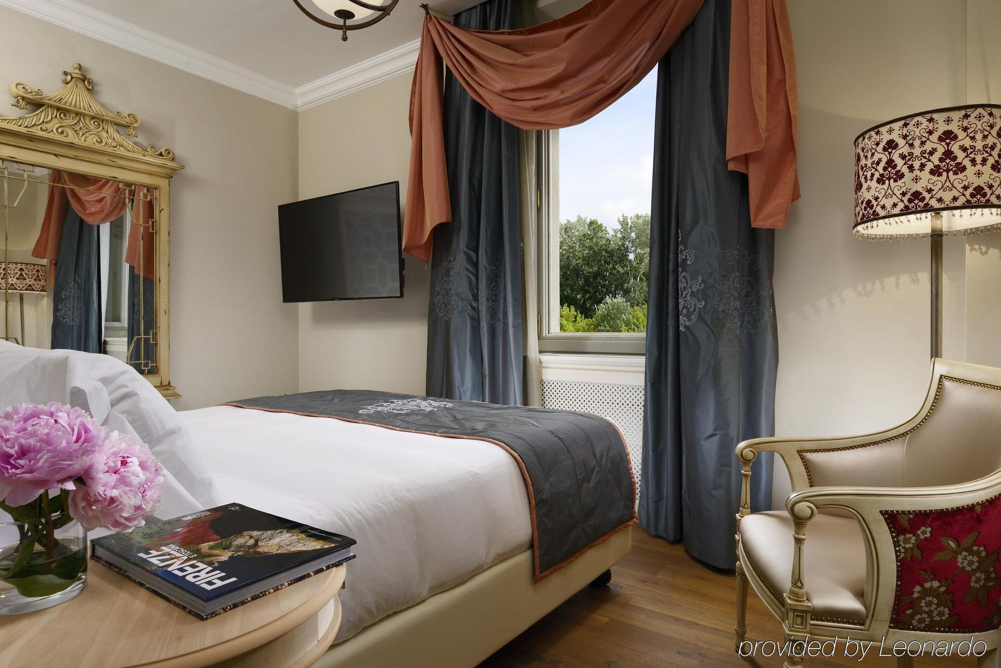 Sull'arno Hotel