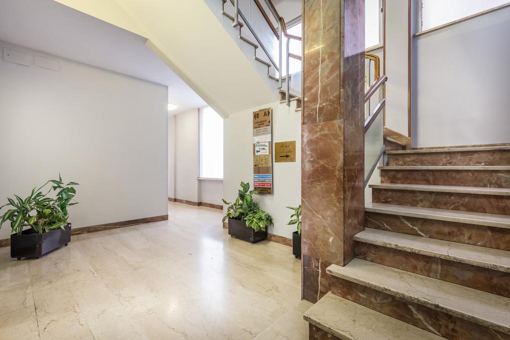 Monna Clara Guest house 2*