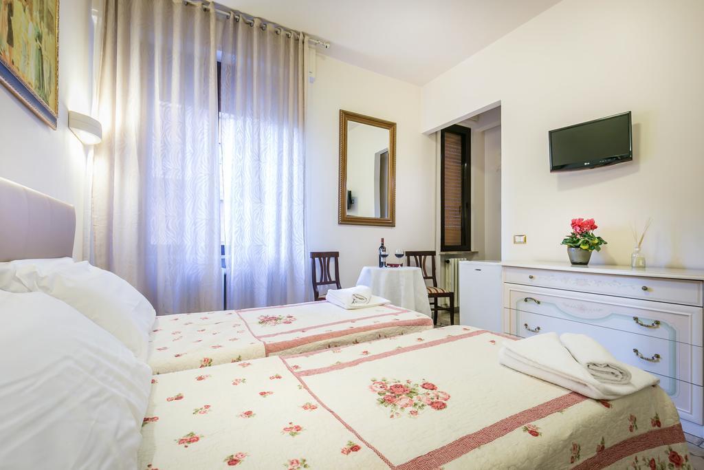 Monna Clara Guest house