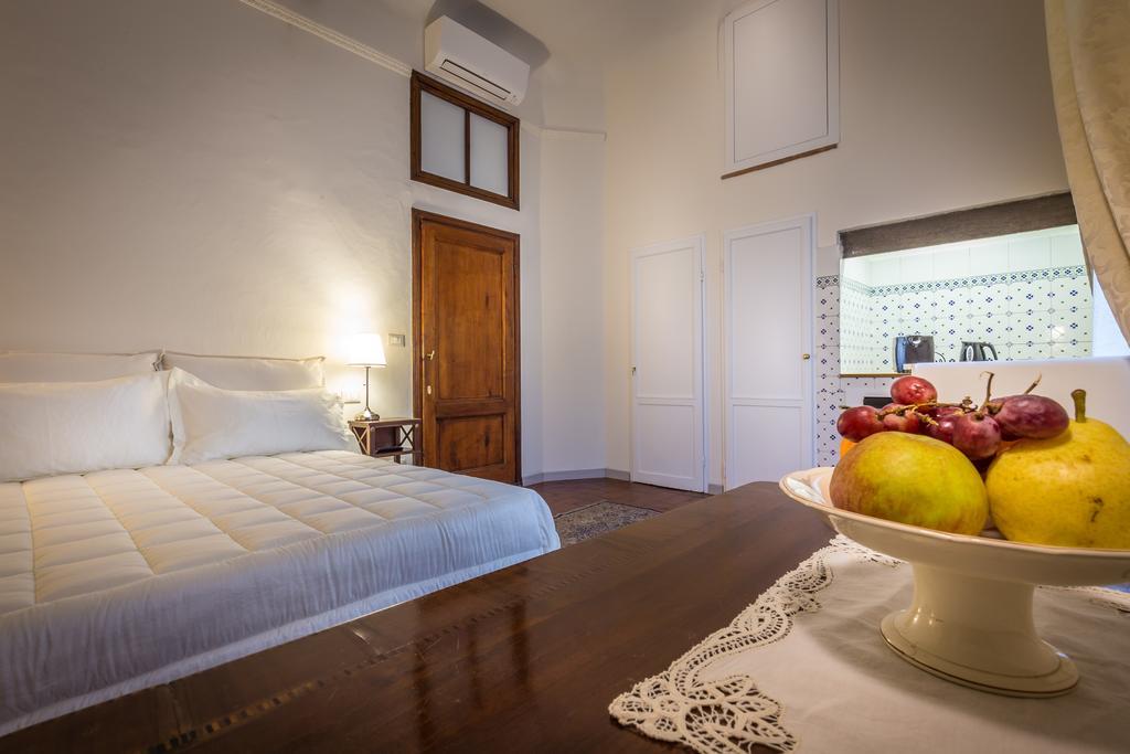 Dimora Bandinelli Bed & Breakfast Florence