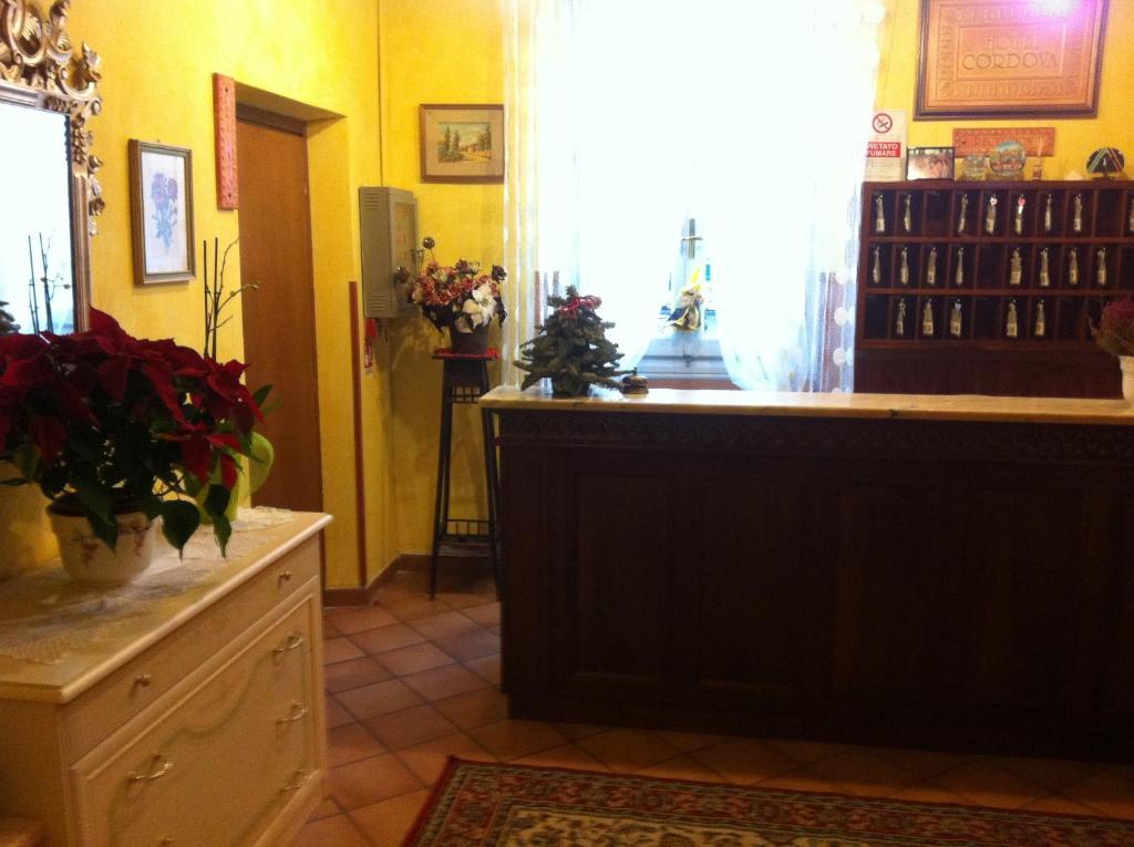 Hotel Cordova 2*