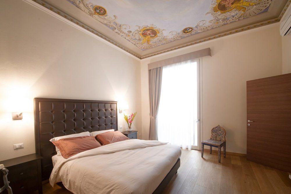 Art Aparthotel 3*