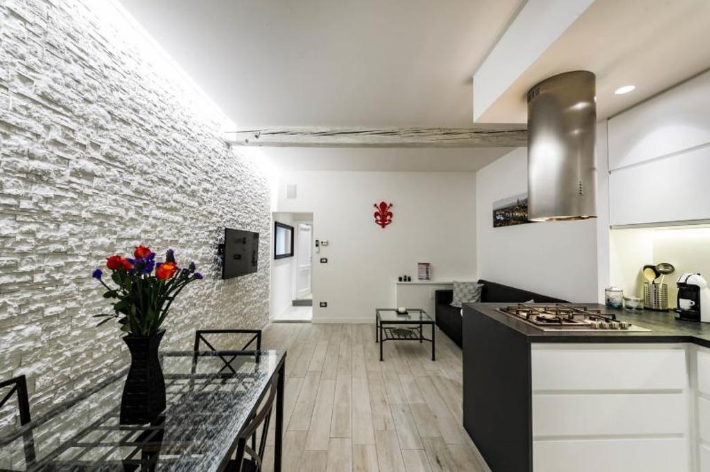 Apartment Dependance Machiavelli - And Wine *