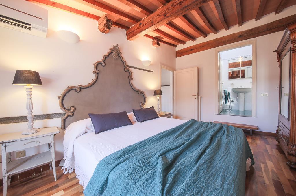 - Carlotta's Apartment Florence
