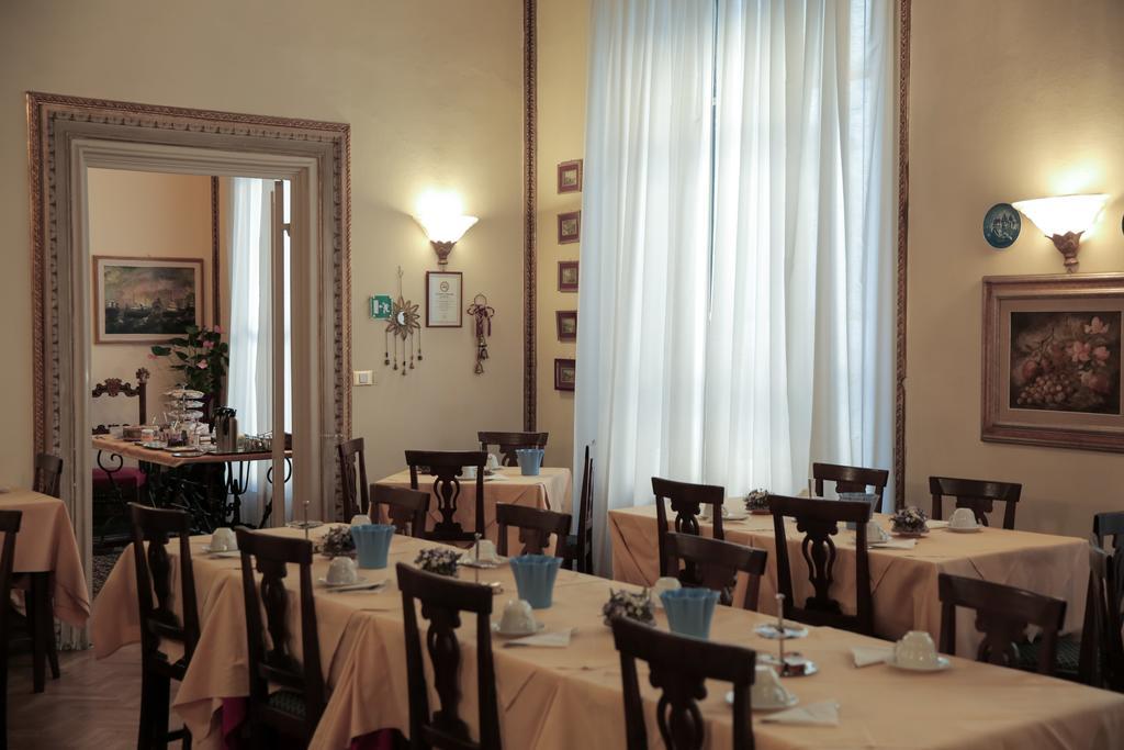 Liana Hotel