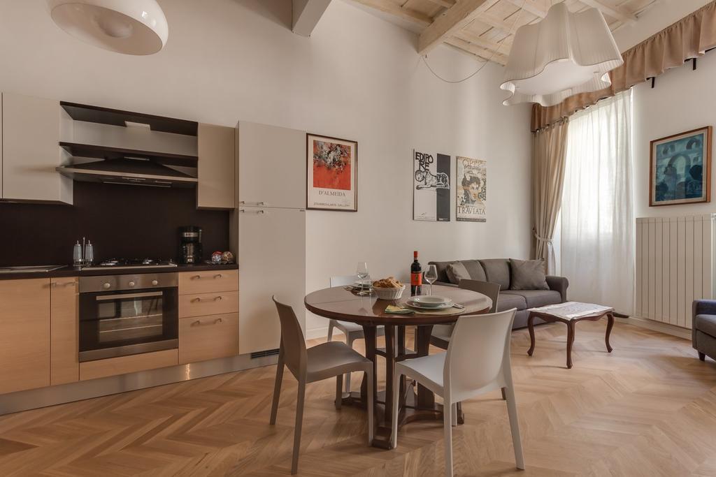 - Duomo Apartment