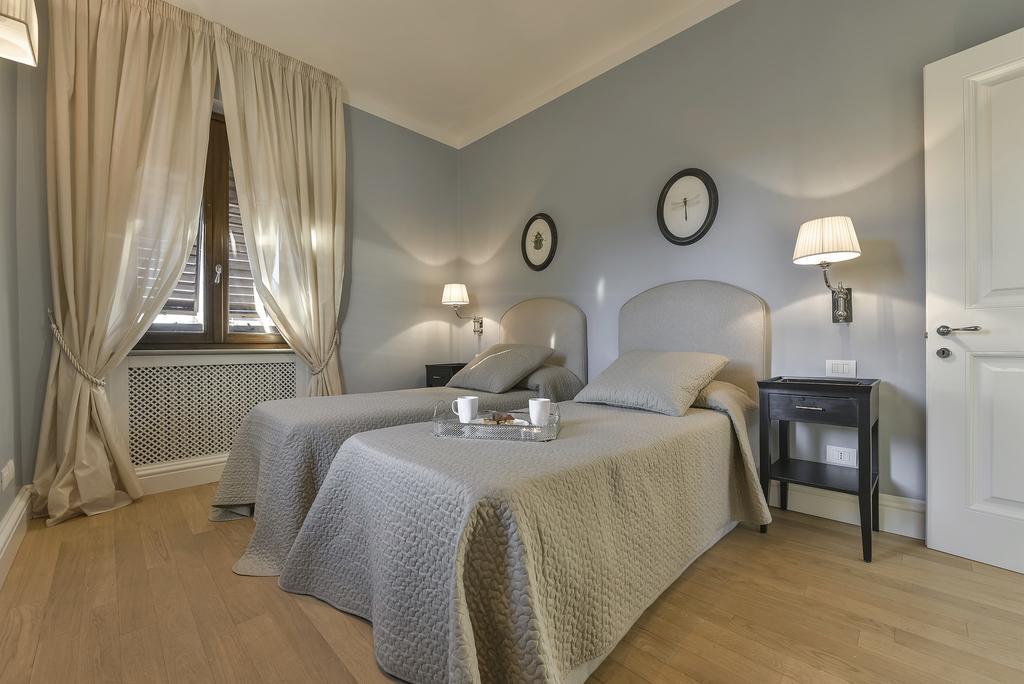 Lanfredini Apartment