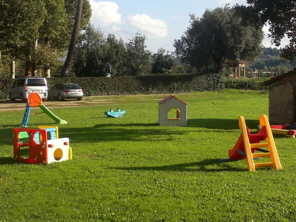 Bed & Breakfast Casale Dei Cento Acri 2*