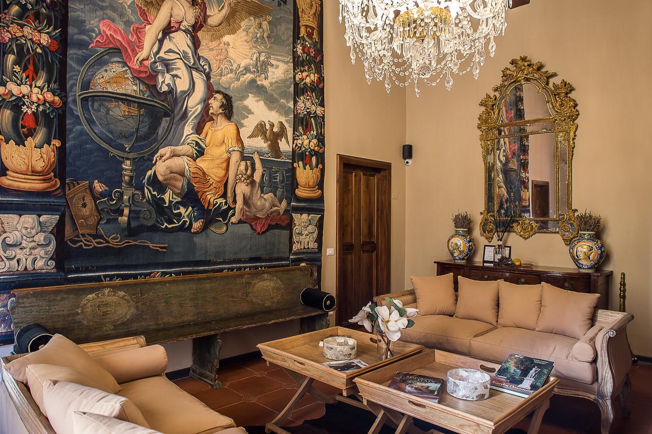 Apartment Palazzo Gallery - The Tuscan Collection *