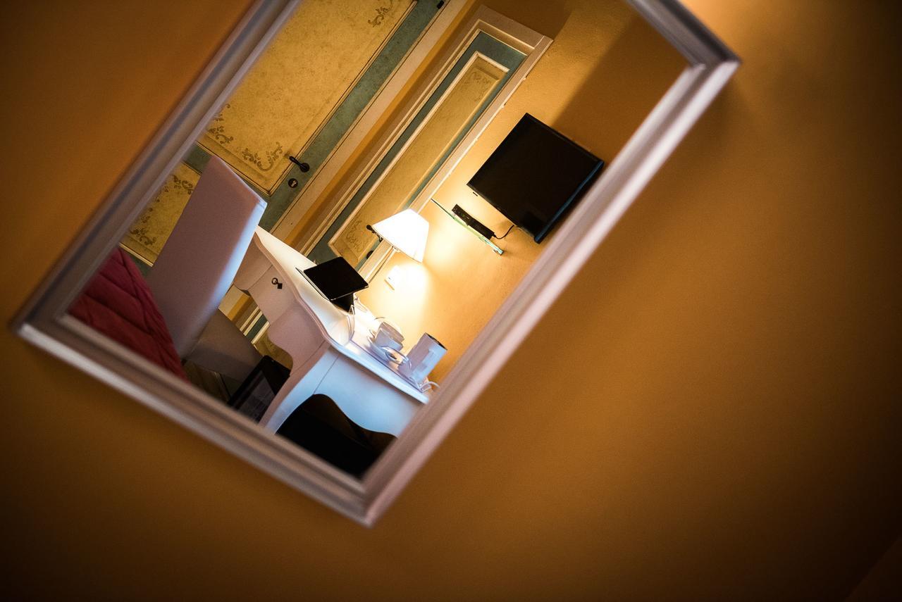 Residenza Conte Di Cavour & Rooftop Florence