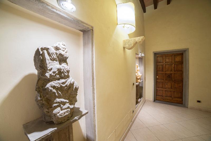 Hemeras Boutique House Servi *
