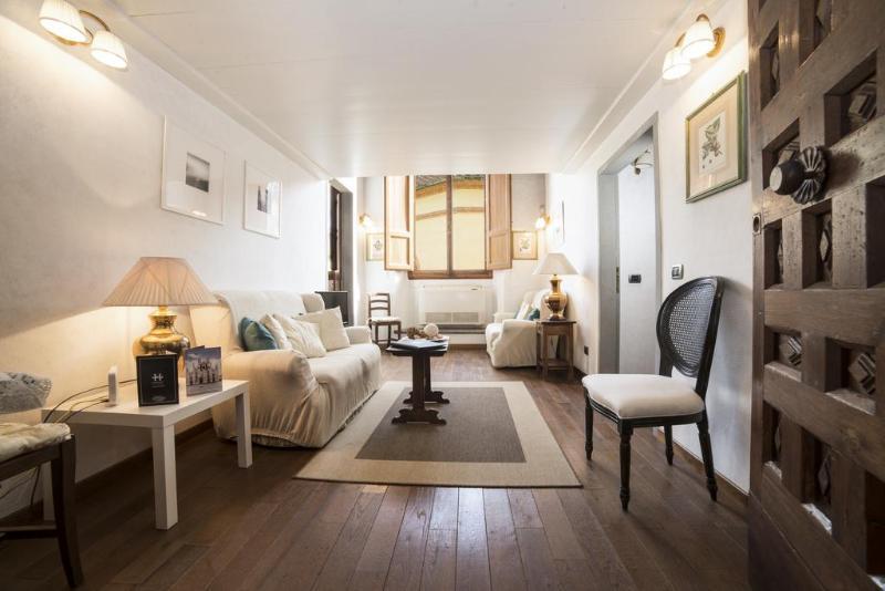 Hemeras Boutique House Servi