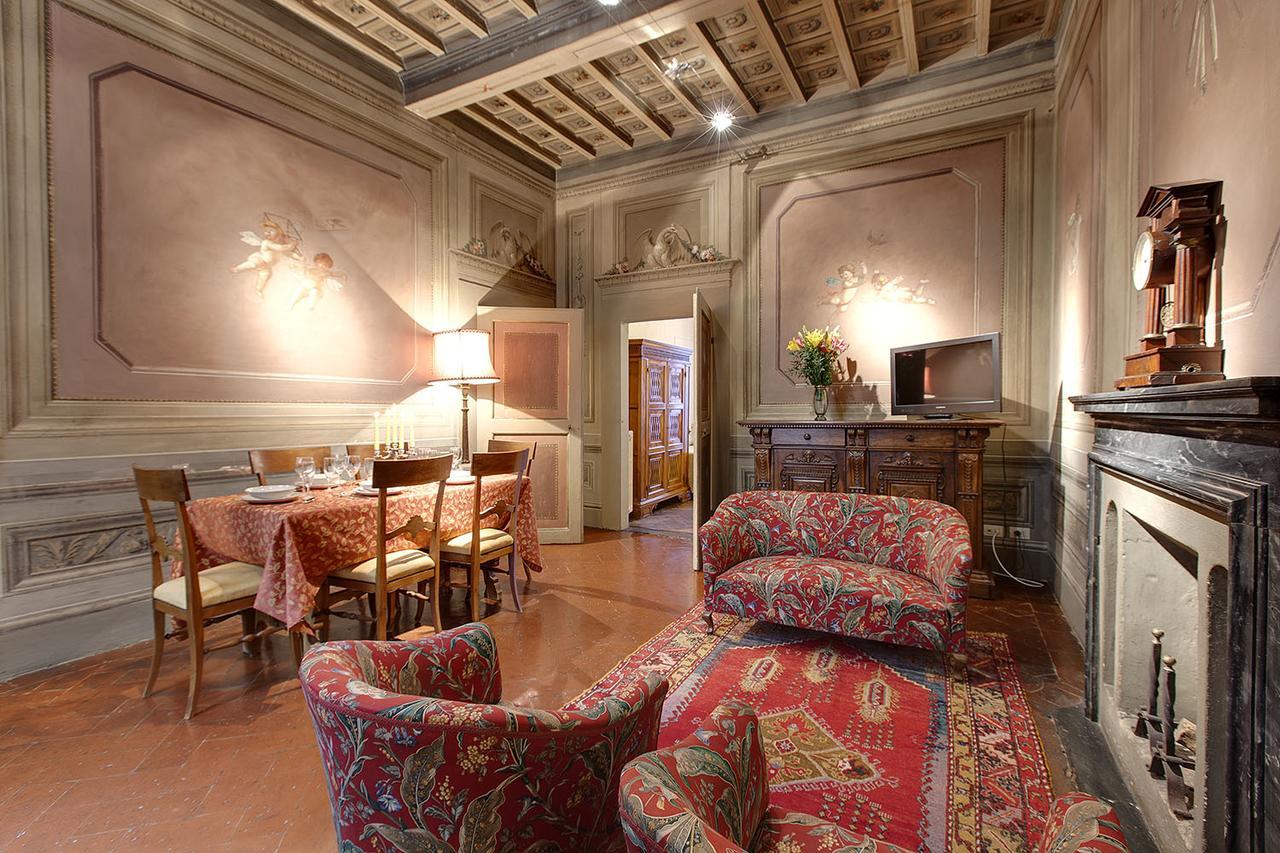 Palazzo Bucciolini Apartment
