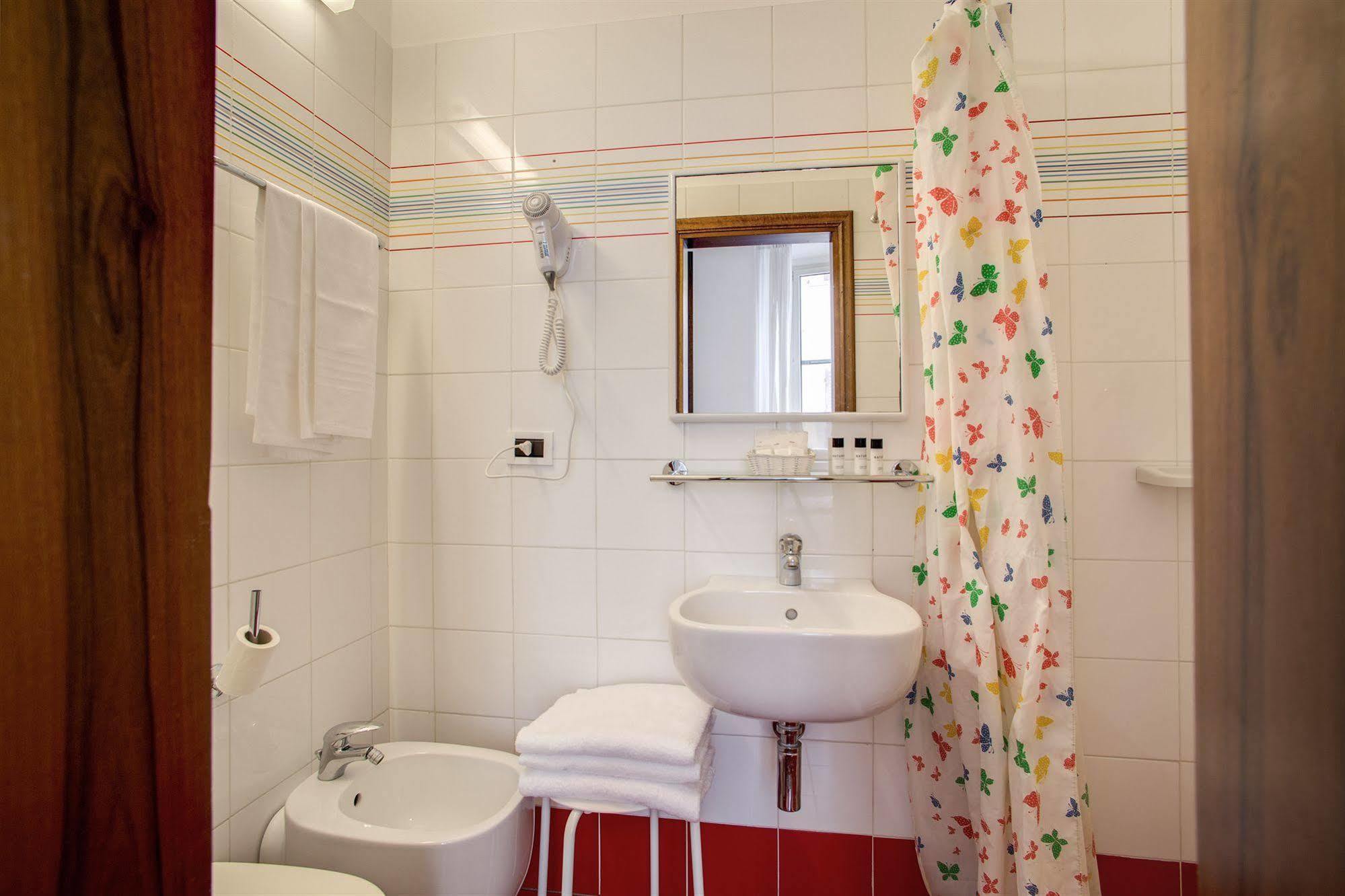 Hotel Nuova Italia 2*