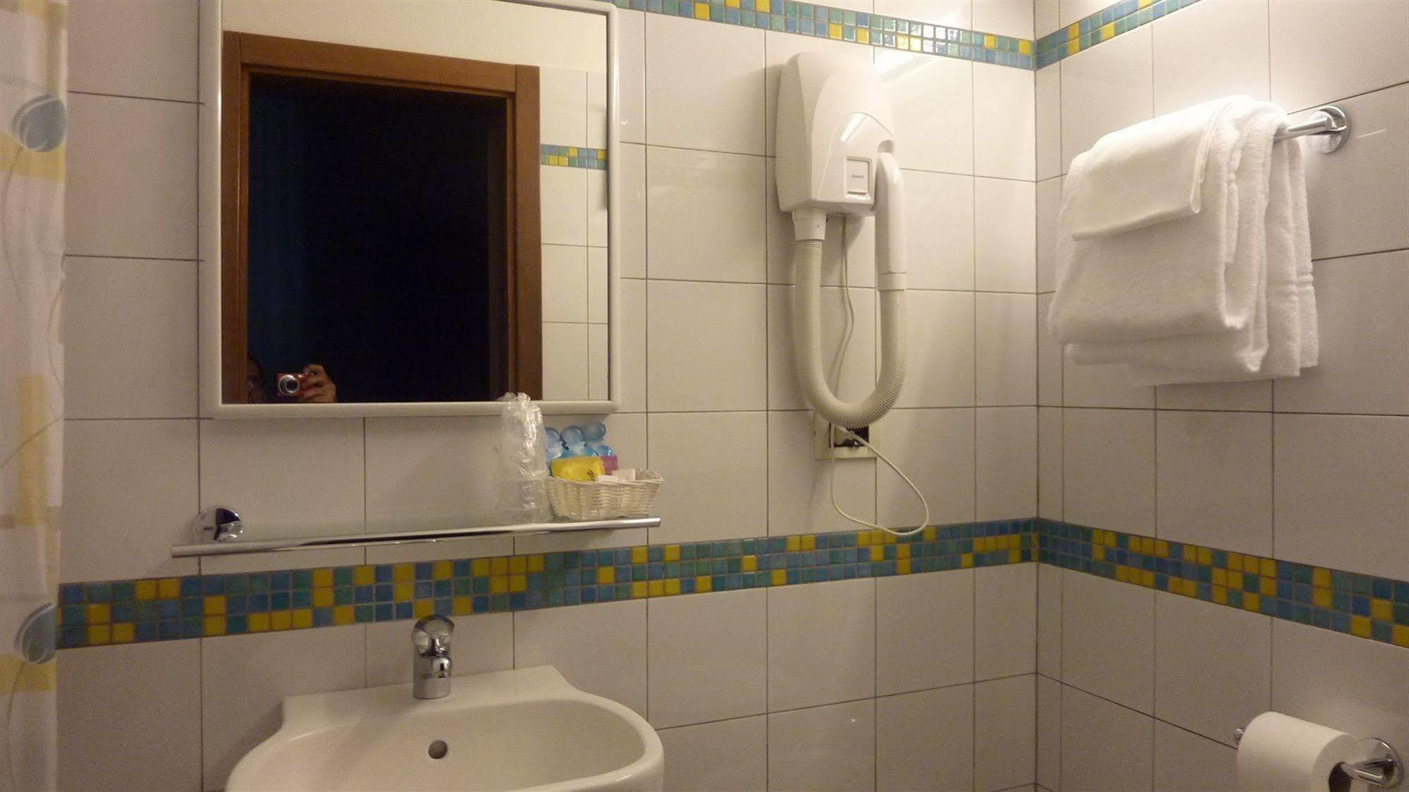 Hotel Nuova Italia 2*