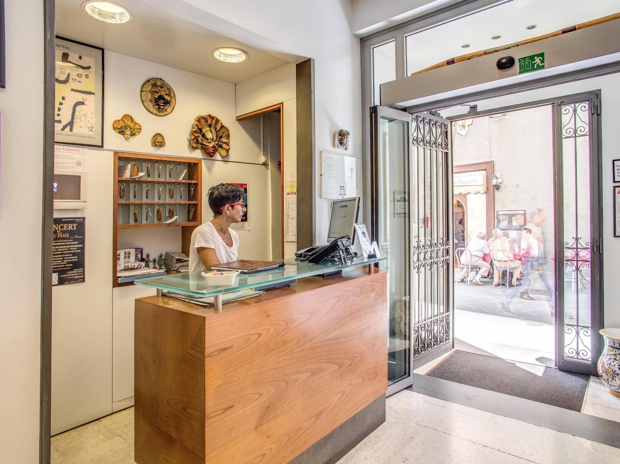 Hotel Nuova Italia 2*