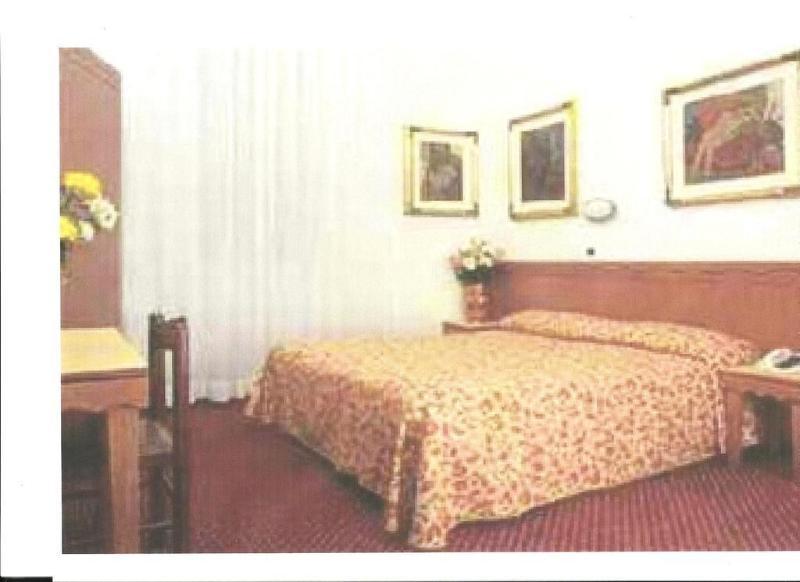Nuova Italia Hotel 2*