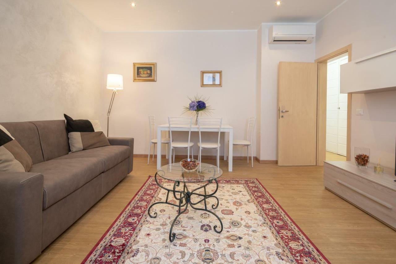 Modern Duomo View By Mmega Apartment