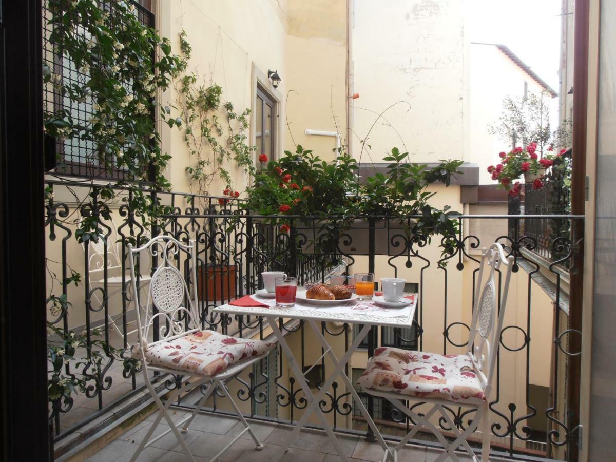 Boutique Torre De' Conti Bed & Breakfast 2*