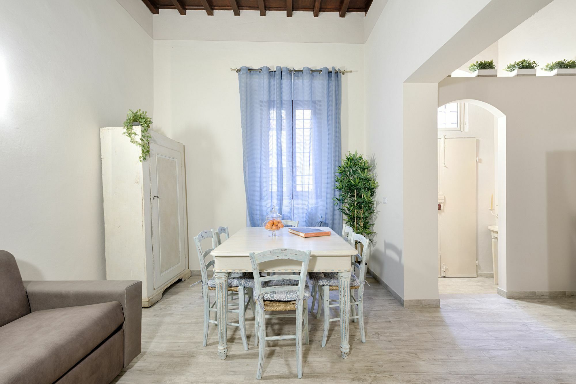 Santa Croce Cathedral By Mmega Apartment *