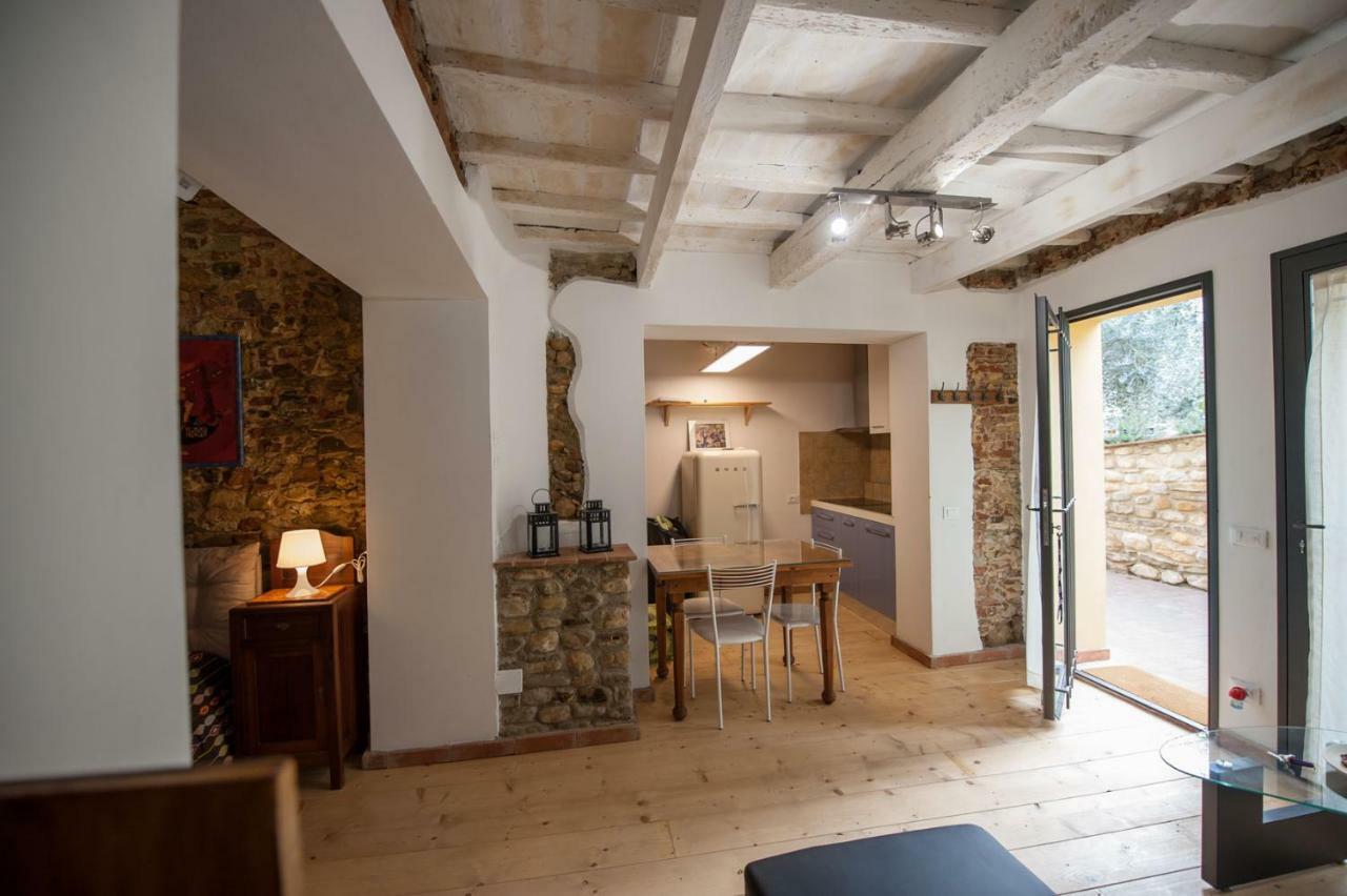 Apartment Le Rose Casa Della Ciri