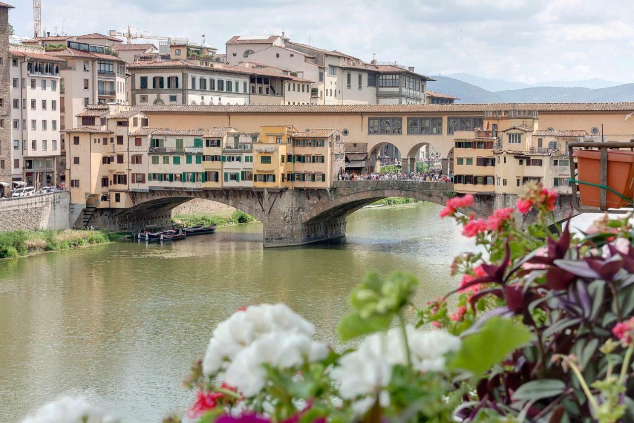 Historical Spectacular Arno View With Balcony From 12 Th Century. * Florence