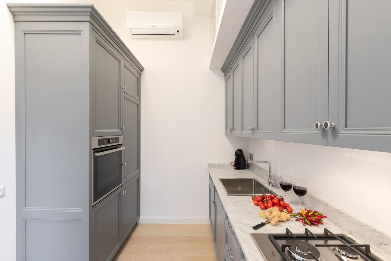 Pure Luxury In Oltrarno Apartment