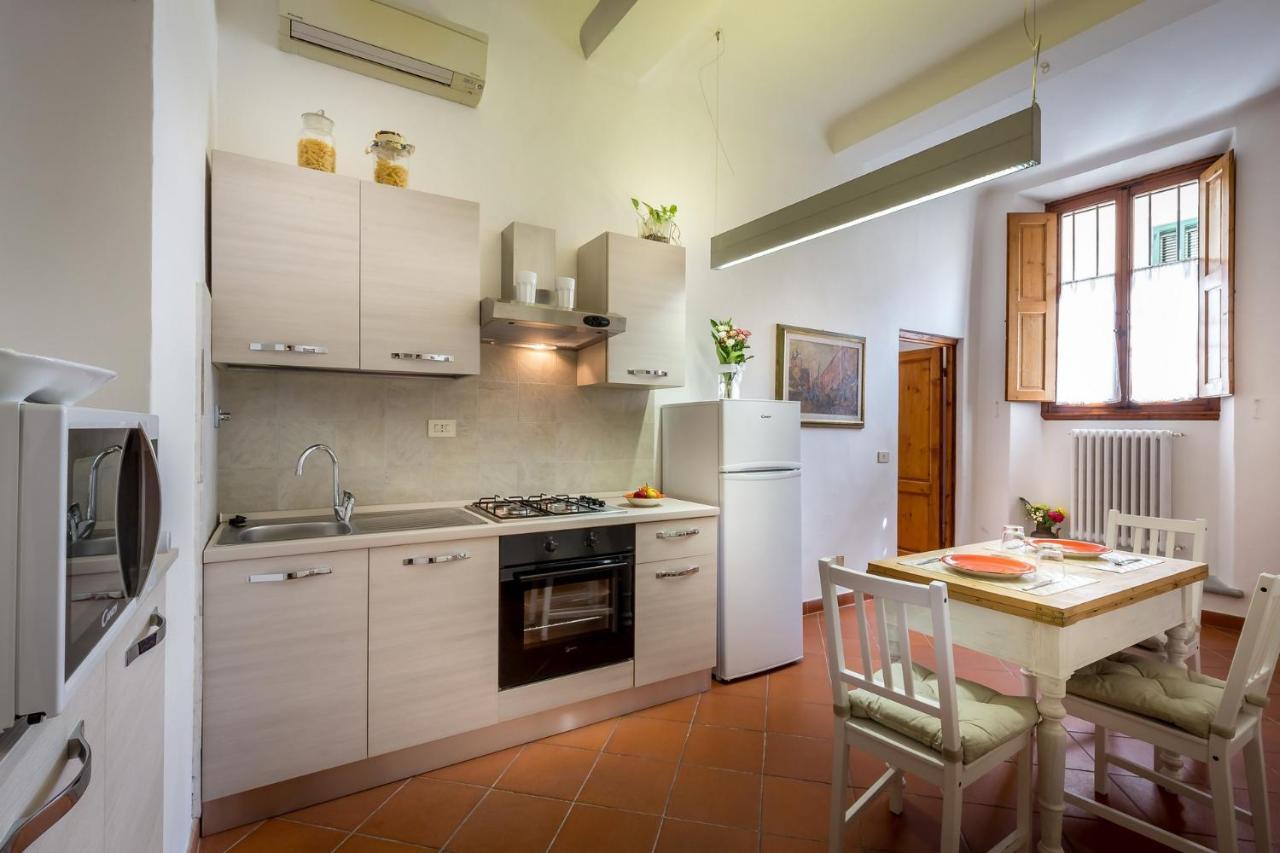 Classic Tuscany By Mmega Apartment