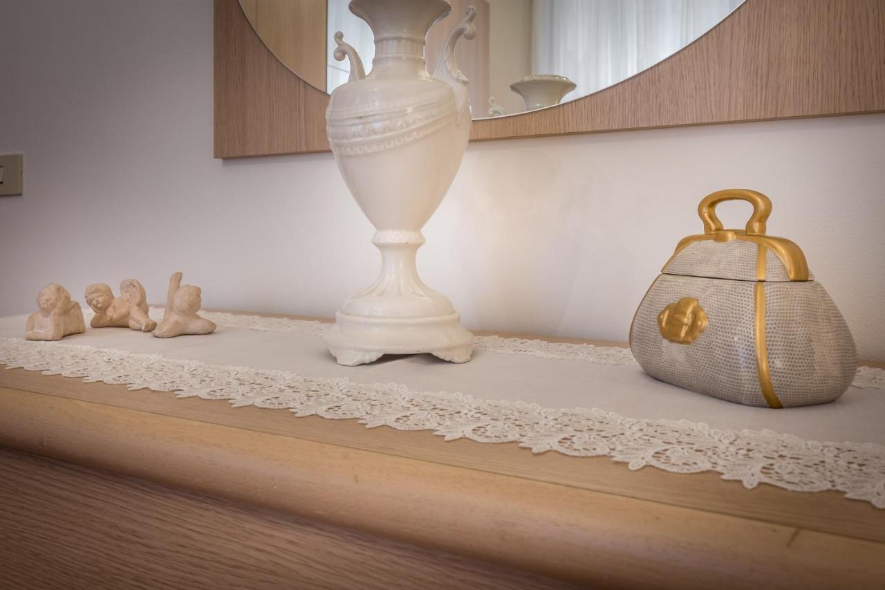 Classic Tuscany By Mmega Apartment