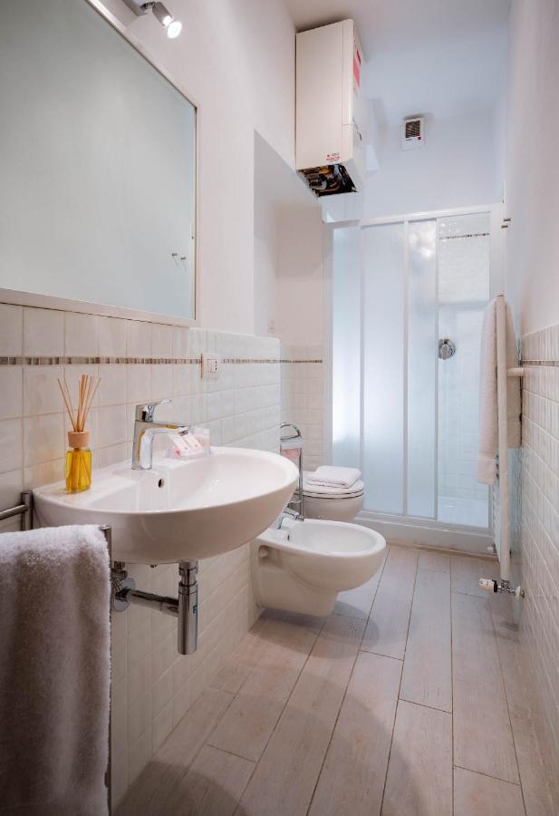 Novella White * Firenze
