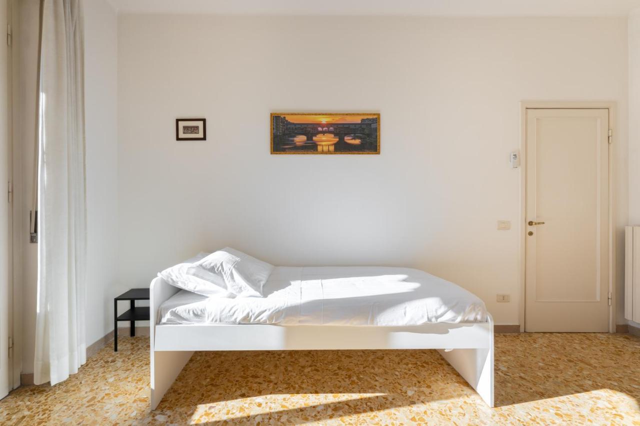 Apartment Roommo Artisti